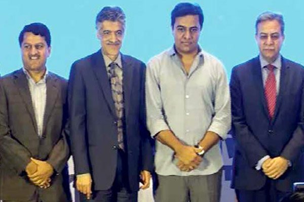 Telangana-IT-E&C-KT-Rama-Rao-along-with-other-dignataries-3