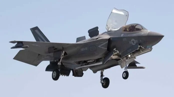 F-35-aircraft-712x400