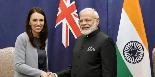 India-New-Zealand-Discuss