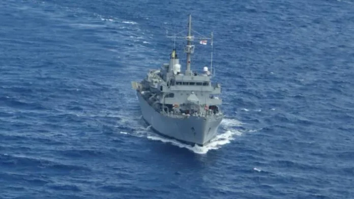 INS_Sandhayak_J-18_at_sea-e1622782256647