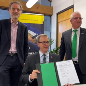 MoU_signature_HENSOLDT_AUS_1024x700-e1627457074771-300x300