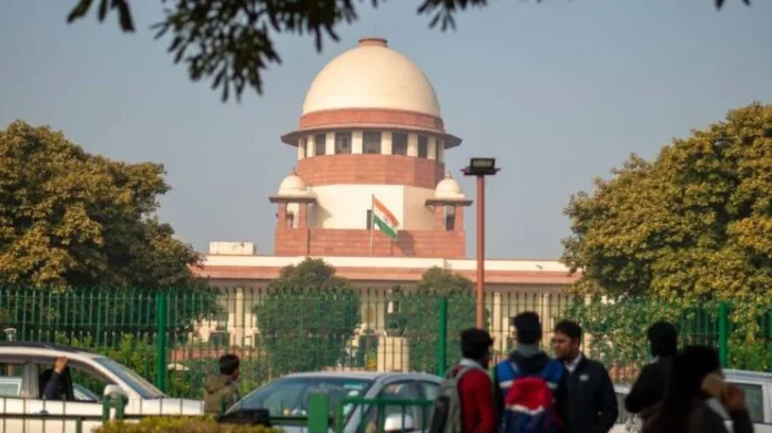 Landmark-Order-by-Supreme-Court-Allows-Women-e1629375570360