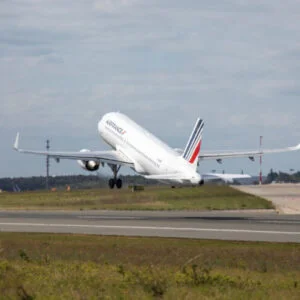 Airbus-Summit-e1632220231210-300x300