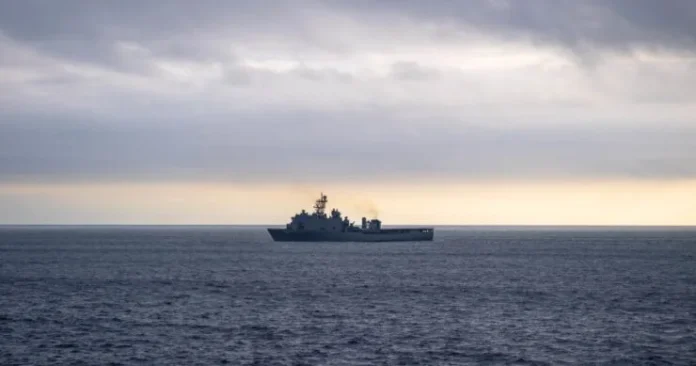 US-Fifth-Fleet-UAE-and-Bahrain-Navies-Commence-Joint-Naval-Exercise-in-the-Red-Sea-e1636649263723