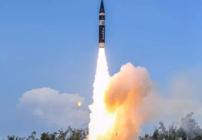 Intermediate-Range-Ballistic-Missile-Agni-4-Successfully-Test-Fired-e1654577649250 (1)