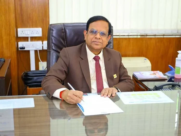 M_K_Mishra_is_New_CEO_of_HAL_Bangalore_Complex1 M_K_Mishra_is_New_CEO_of_HAL_Bangalore_Complex1