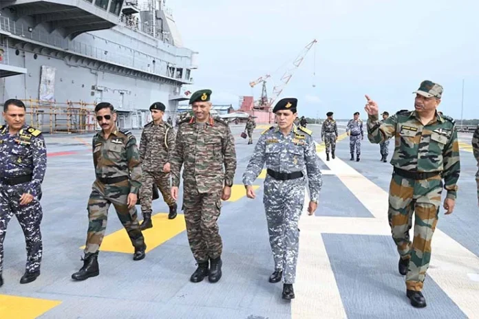 CISC-Services-Vice-Chiefs-Visit-SNC-IAC