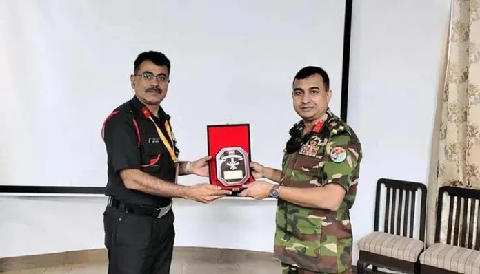 Indo-Bangladesh-Hold-Second-Tri-Services-Staff-Talks