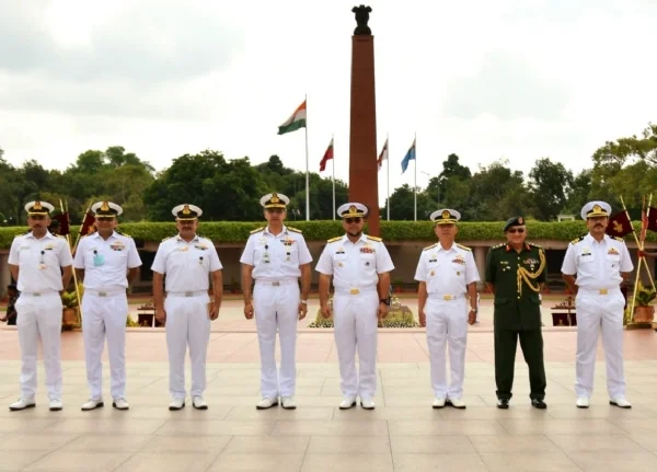 Royal-Malaysian-Navy-Chief-on-Four-Day-Visit-to-India