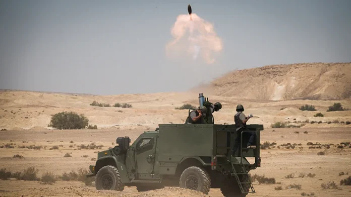 Elbit-120mm-mortar-system-firing-Guided-Munition-onboard-a-JLTV