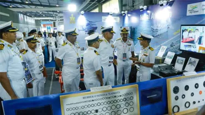 Navy-visit-Defexpo-hall