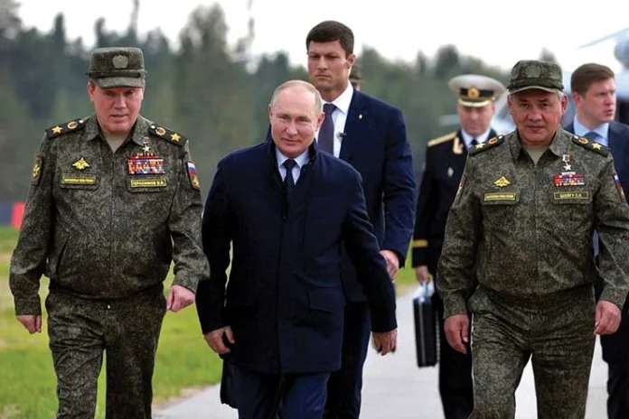 Putin-with-army