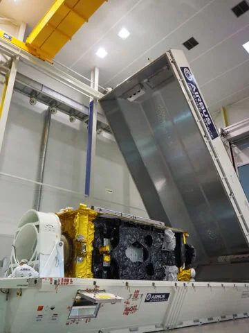 Airbus-built-Inmarsat-6-F2-satellite-being-packed-in-Toulouse-360x480