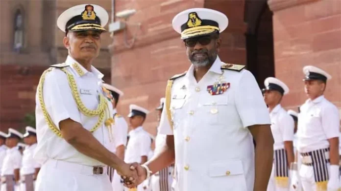 Sri-Lankan-Navy-Commander-Vice-Admiral-Priyantha-Perera-on-Five-Day-India-Visit-Meets-CNS-Admiral-R-Hari-Kumar