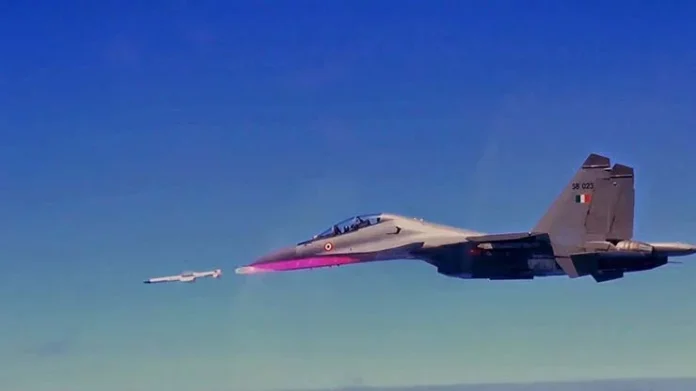 Astra-Mk-II-firing-su-30-mki