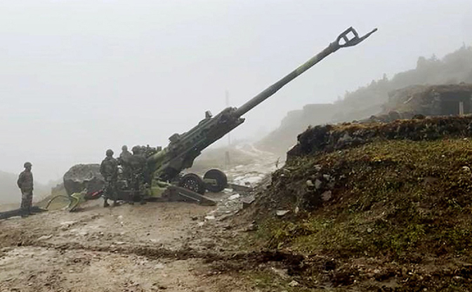 Howitzer placed at forwarding area in Arunachal Pradesh near LAC