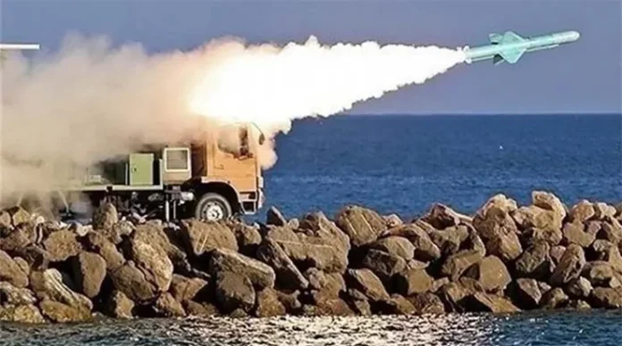 Iran-Using-Houthis-in-Yemen-to-Test-the-Efficiency-of-Ballistic-Missiles-Against-Ships