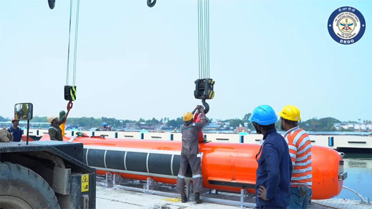 Successful Surface Run of Heavy Endurance Autonomous Underwater Vehicle Conducted by DRDO