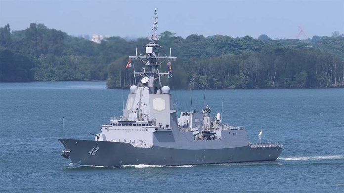 Australia, UK Conduct Freedom of Navigation