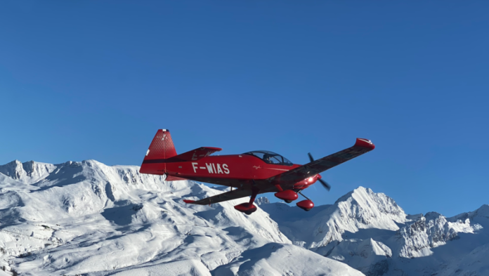 INTEGRAL S flying © AURA AERO