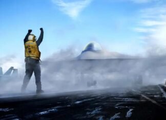 Boeing Awarded $20 Billion Contract for Sixth-Gen Strike Fighter
