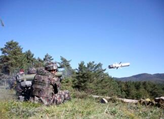 Rafael Develops Unique Missile Launcher Adaptor for SPIKE LR2