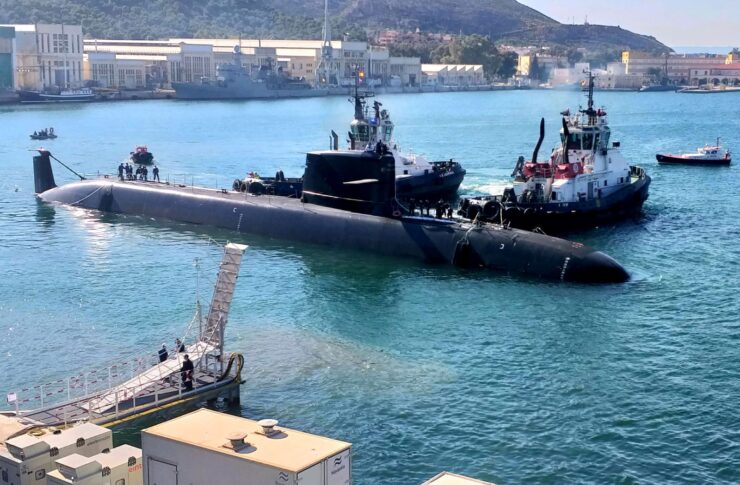Navantias-new-submarine-S-81-Isaac-Peral-now-in-the-water-for-pierside-trials-e1638518893141